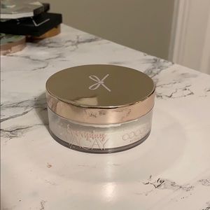 Ciate London Everyday Vacay Coconut Setting Powder